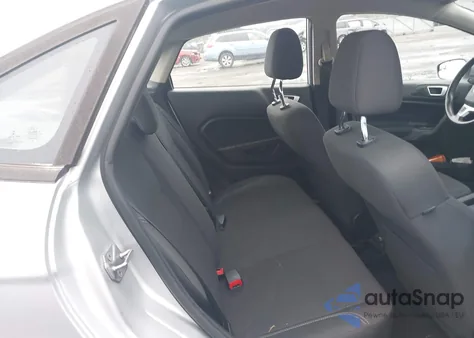 2016 Ford Fiesta Se z USA, uszkodzony, nr VIN 3FADP4BJ1GM137911